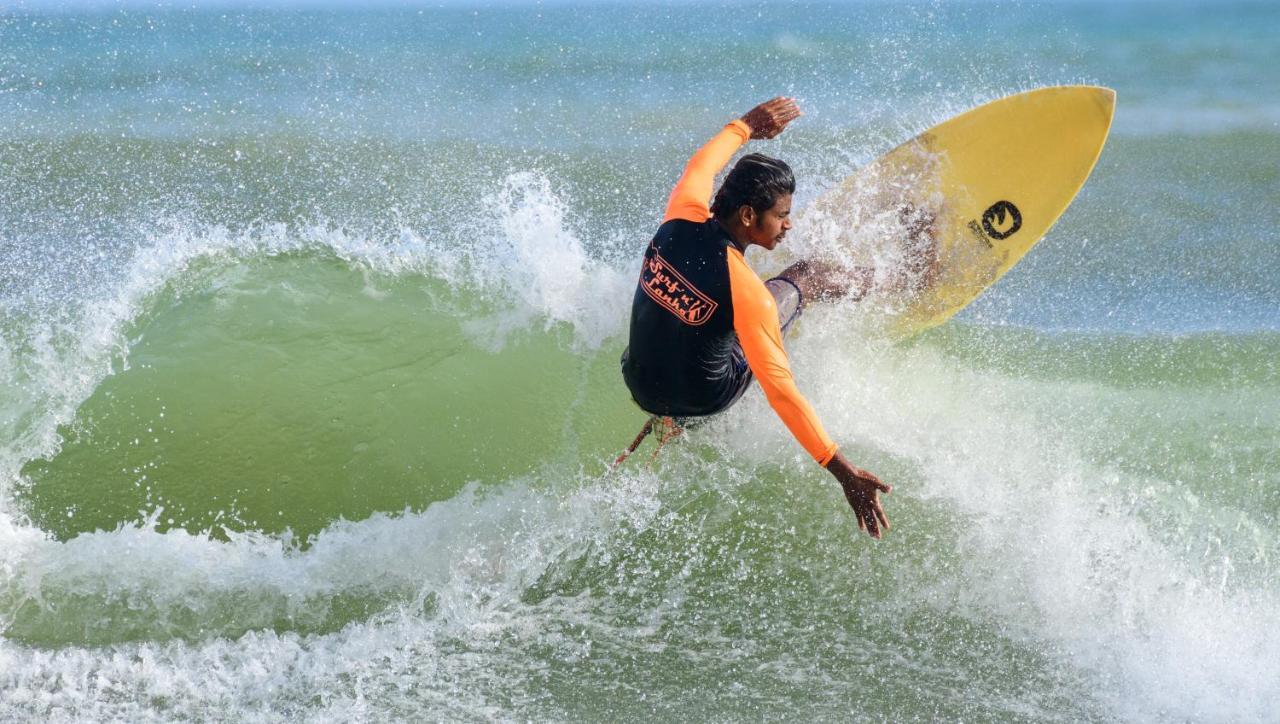 Surf'N Lanka - Surf School Hotel Weligama Exterior photo